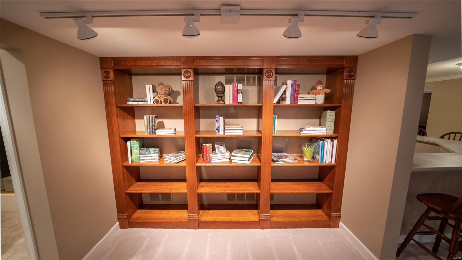 Country Lake Estates - Residential