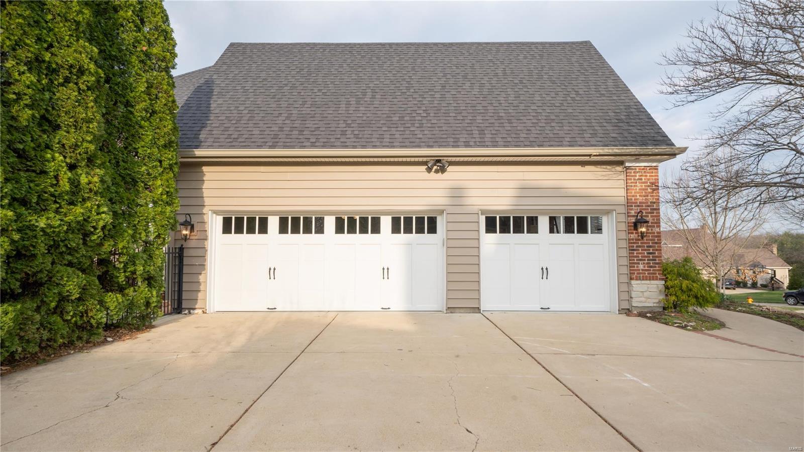 Country Lake Estates - Residential