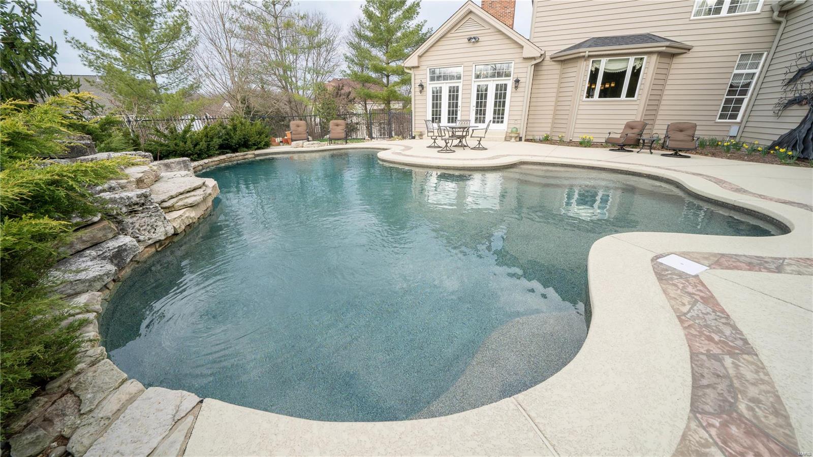 Country Lake Estates - Residential