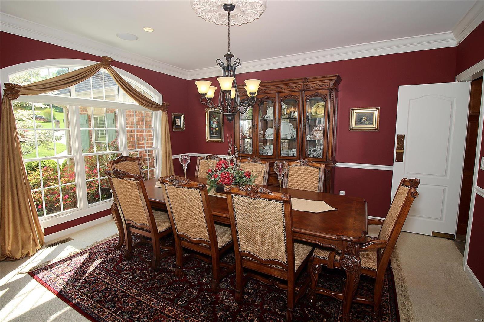 Anton Place - Residential