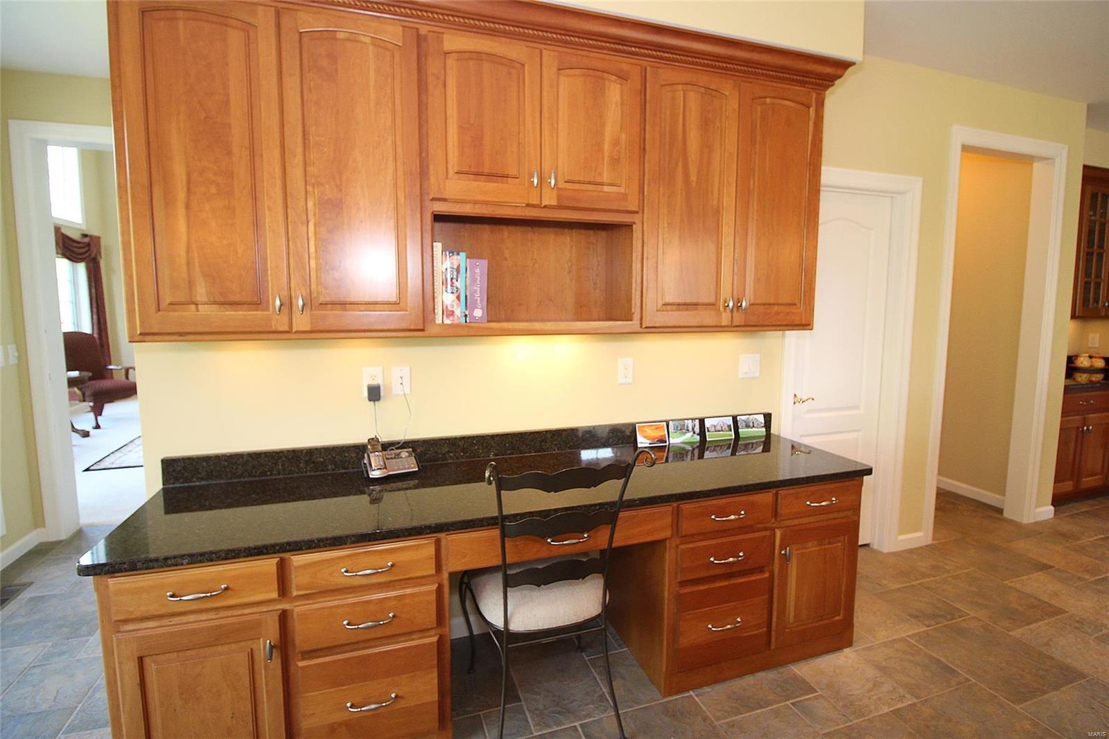 Anton Place - Residential