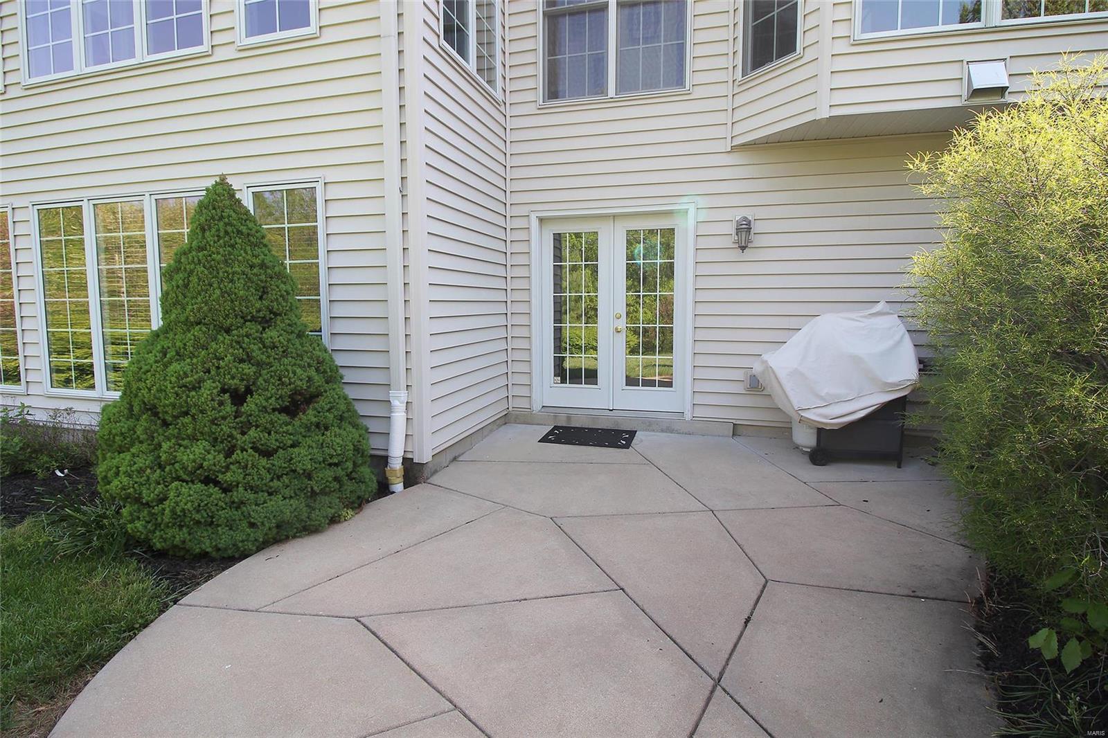 Anton Place - Residential