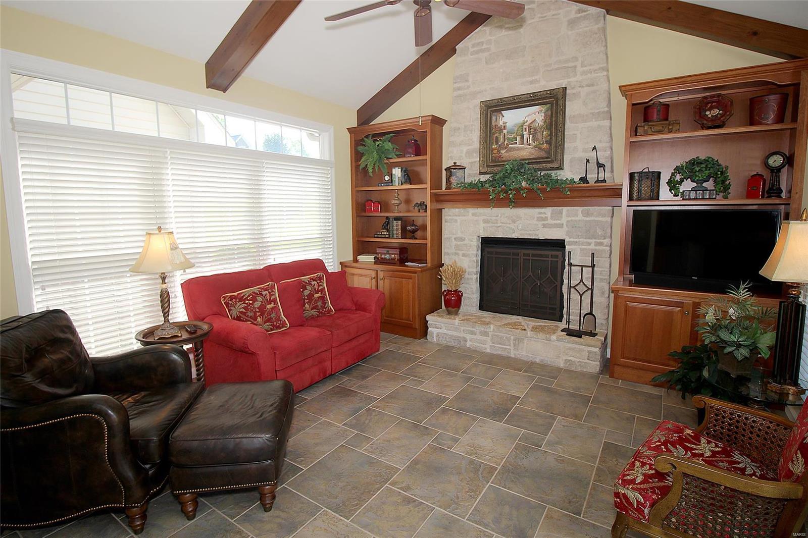 Anton Place - Residential