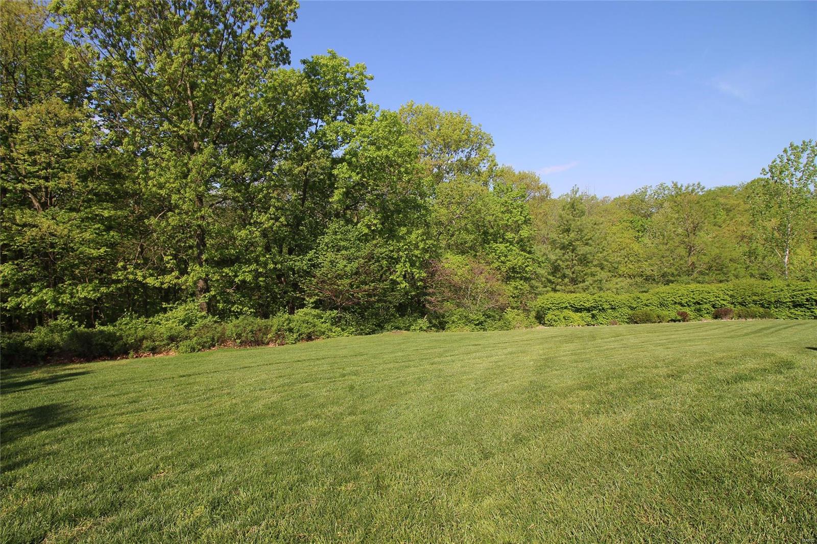 Anton Place - Residential