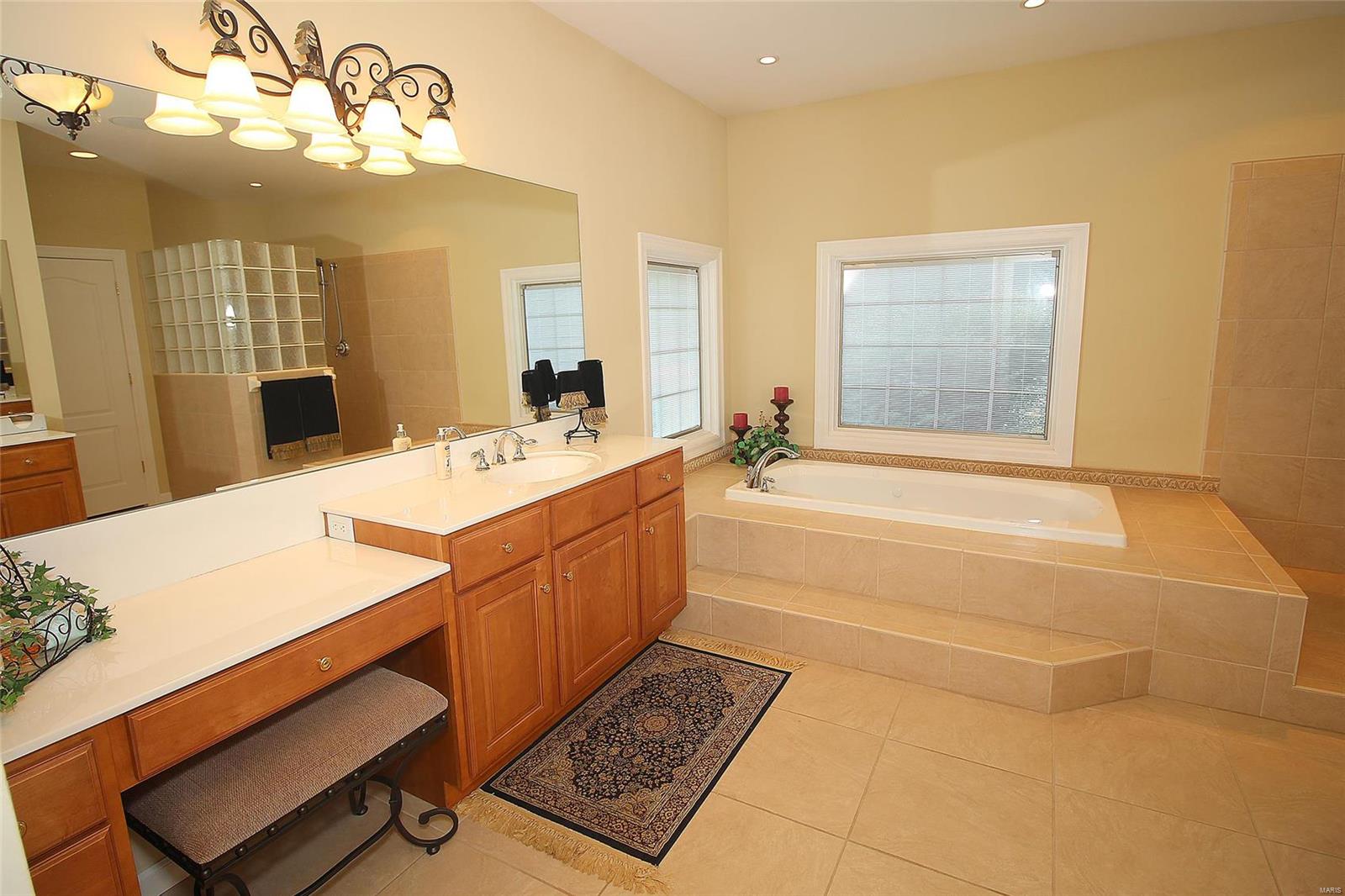 Anton Place - Residential