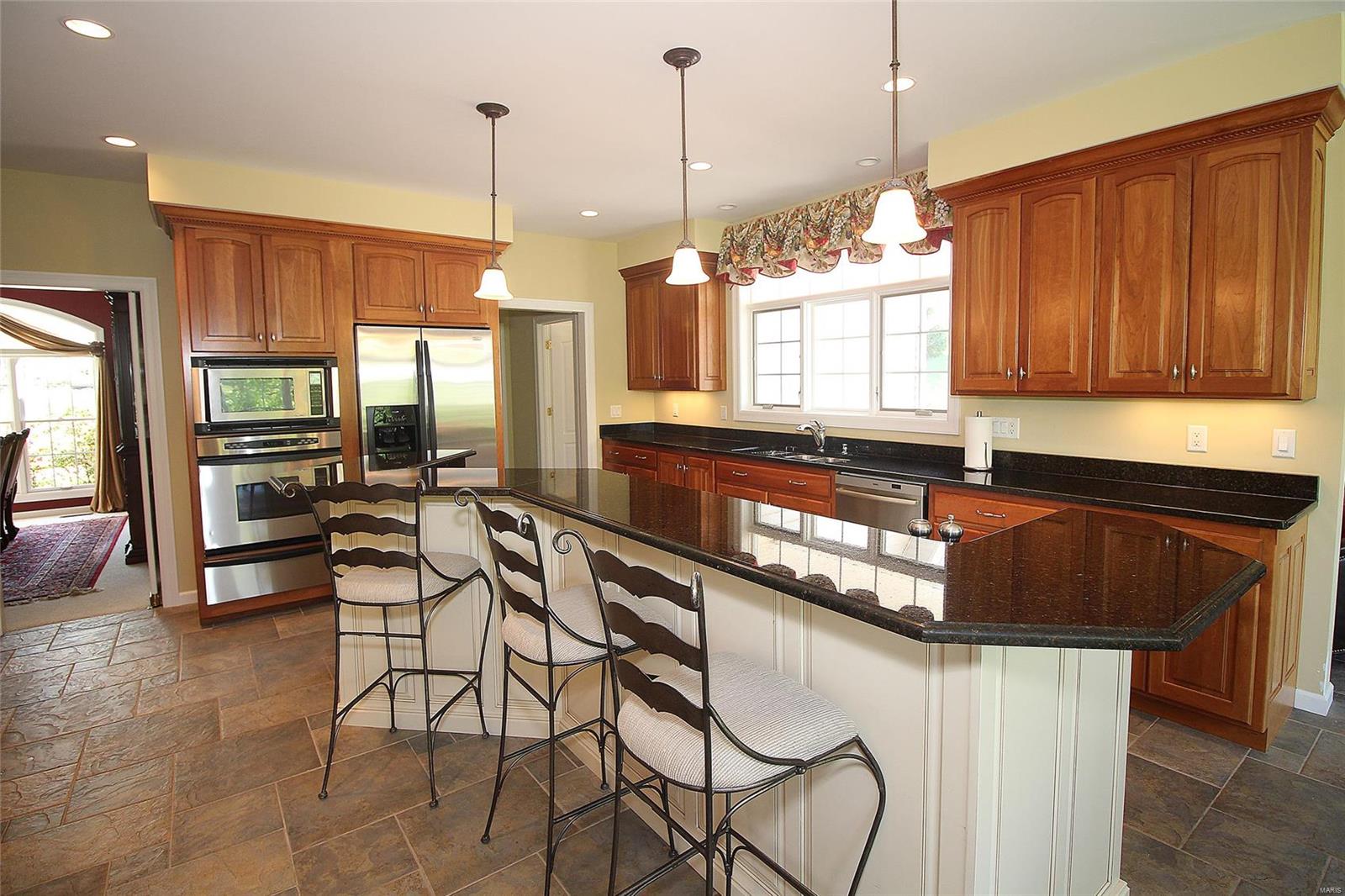 Anton Place - Residential