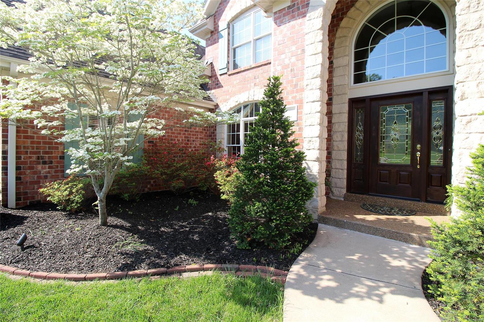 Anton Place - Residential