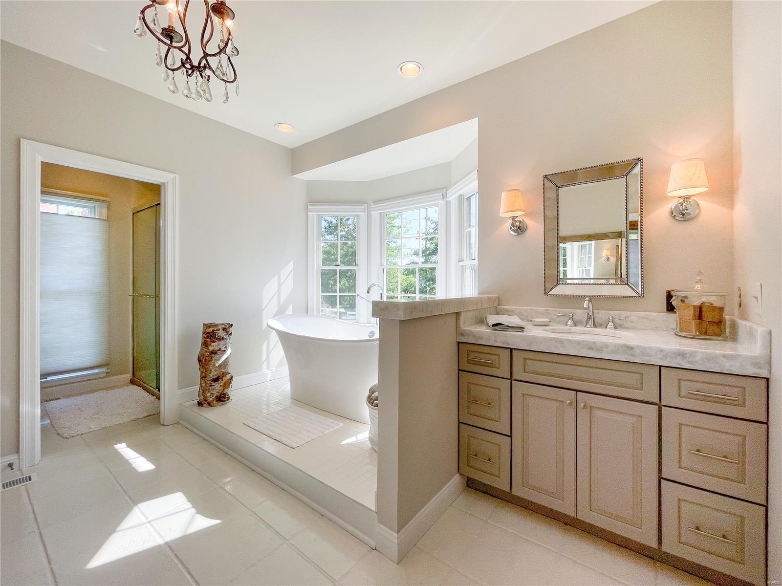 kingspointe 1 - Residential