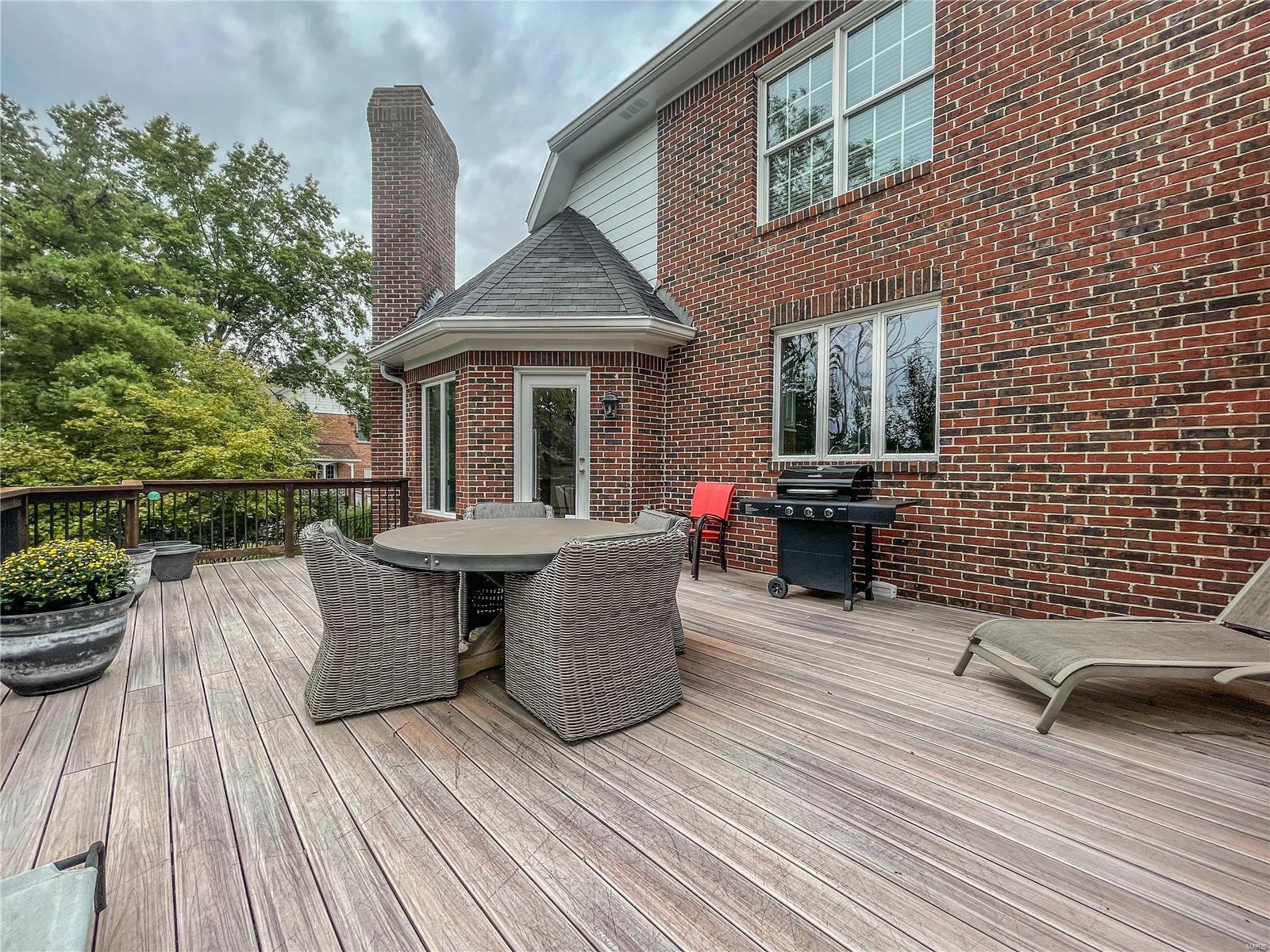 kingspointe 1 - Residential