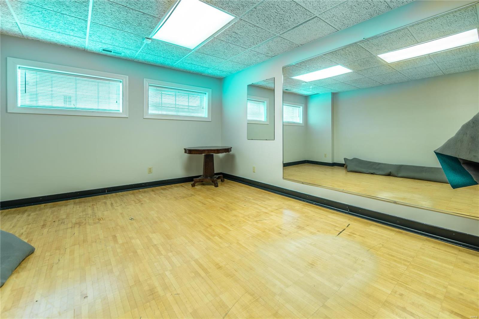 kingspointe 1 - Residential