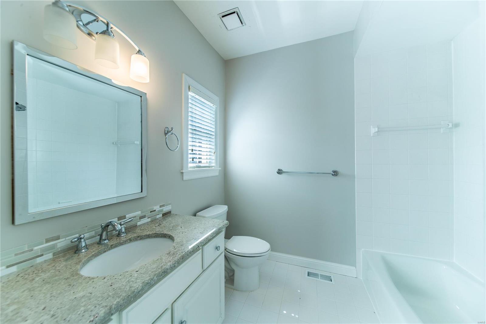 kingspointe 1 - Residential