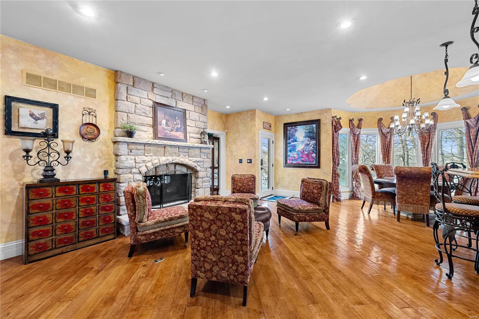 Easternshores Estate - Residential