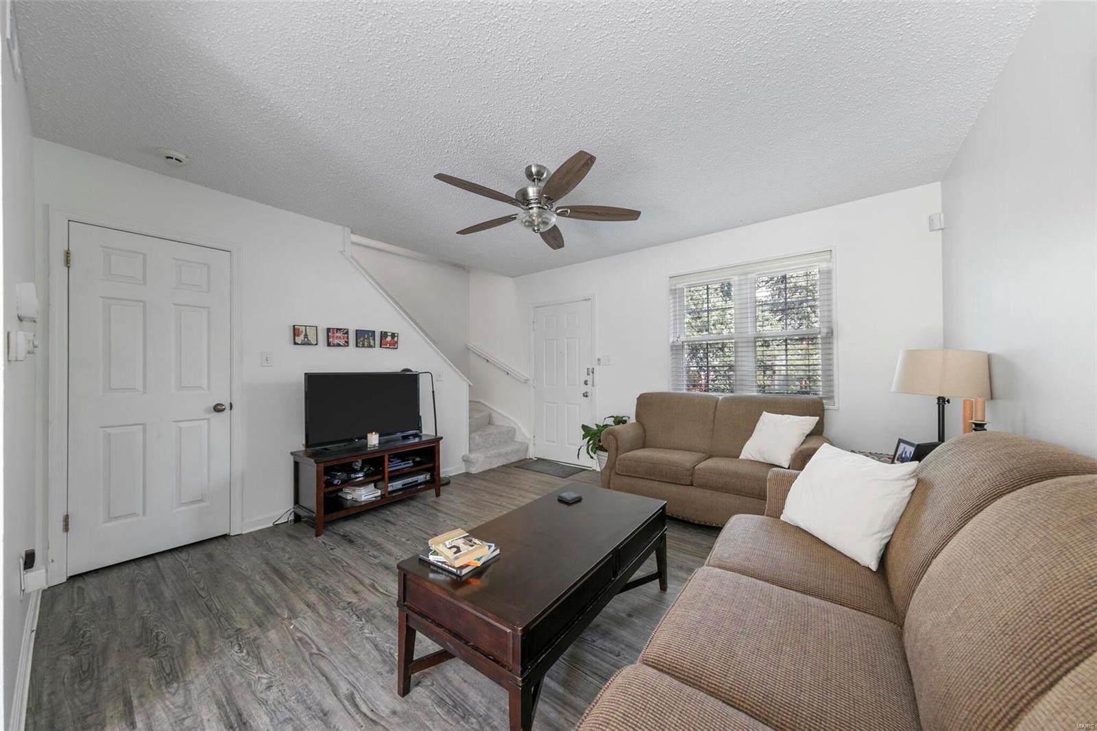 Brentwood Forest Condo Ph Four - Residential