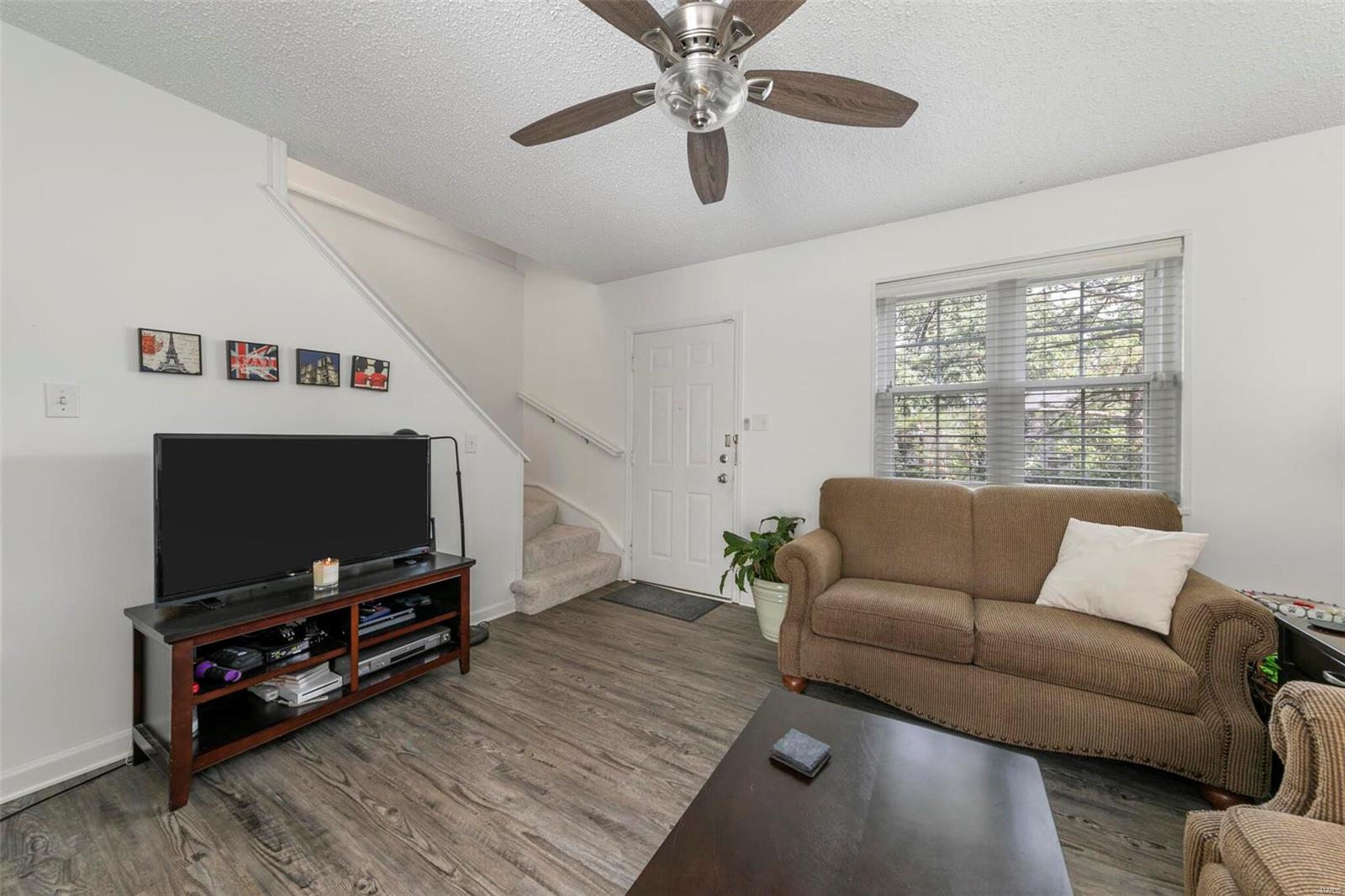 Brentwood Forest Condo Ph Four - Residential