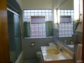 St. Louis Hills Estates - Residential Lease