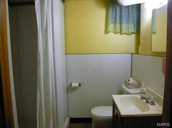 St. Louis Hills Estates - Residential Lease