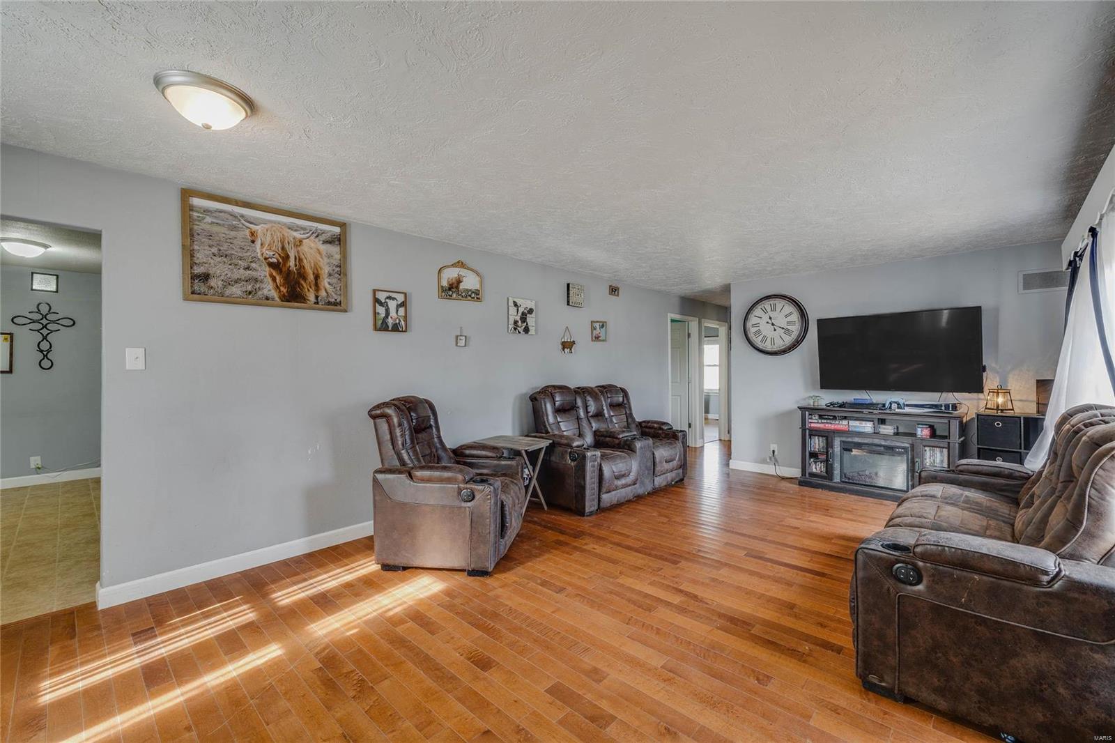 BOGYTOWN - Residential