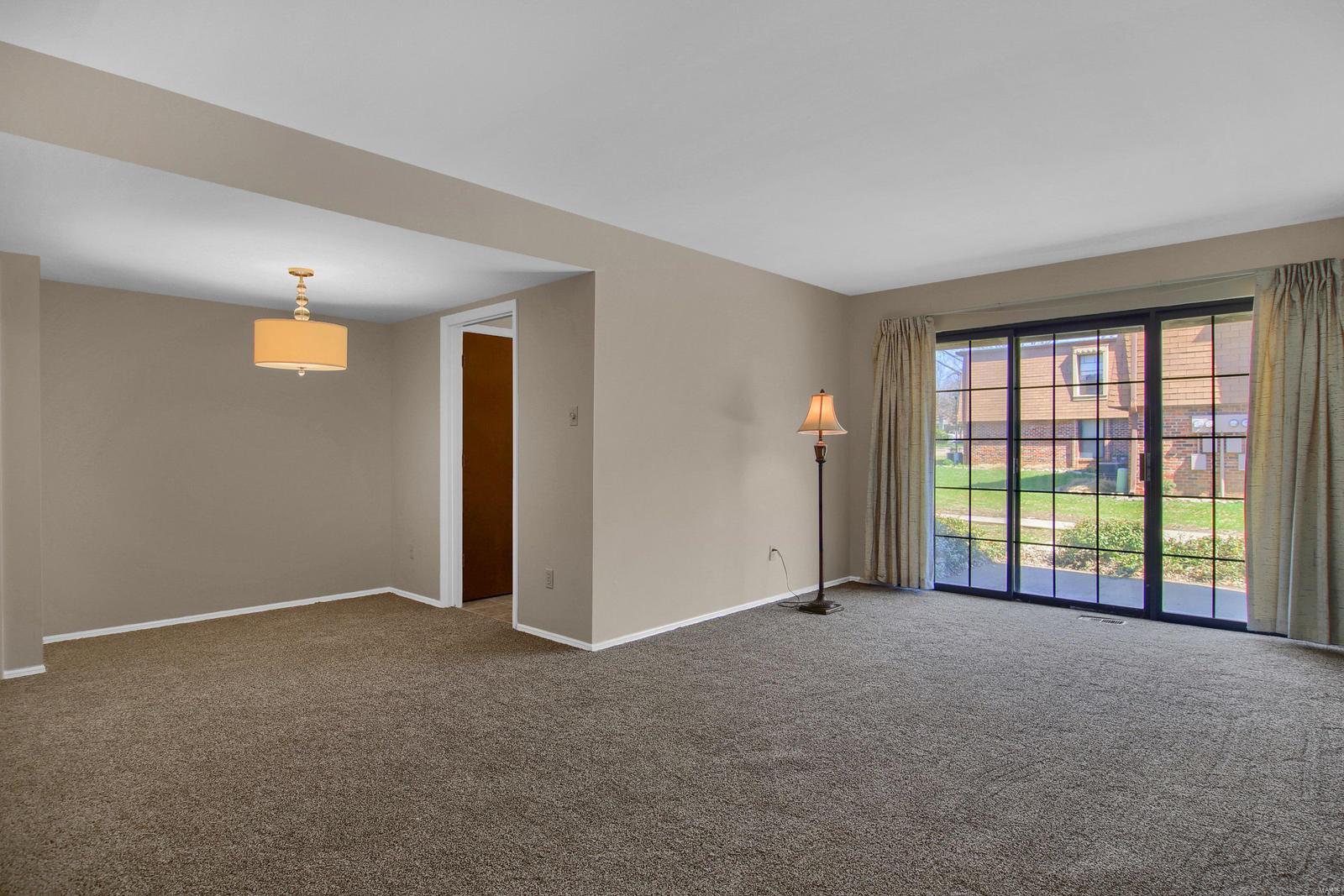 Chapel Ridge Sec 2 Condo - Residential