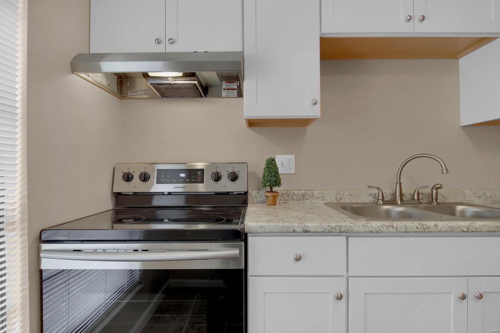 Chapel Ridge Sec 2 Condo - Residential