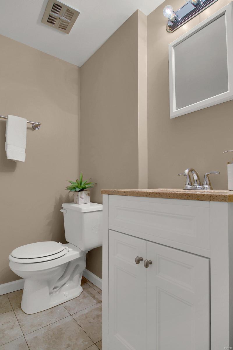 Chapel Ridge Sec 2 Condo - Residential