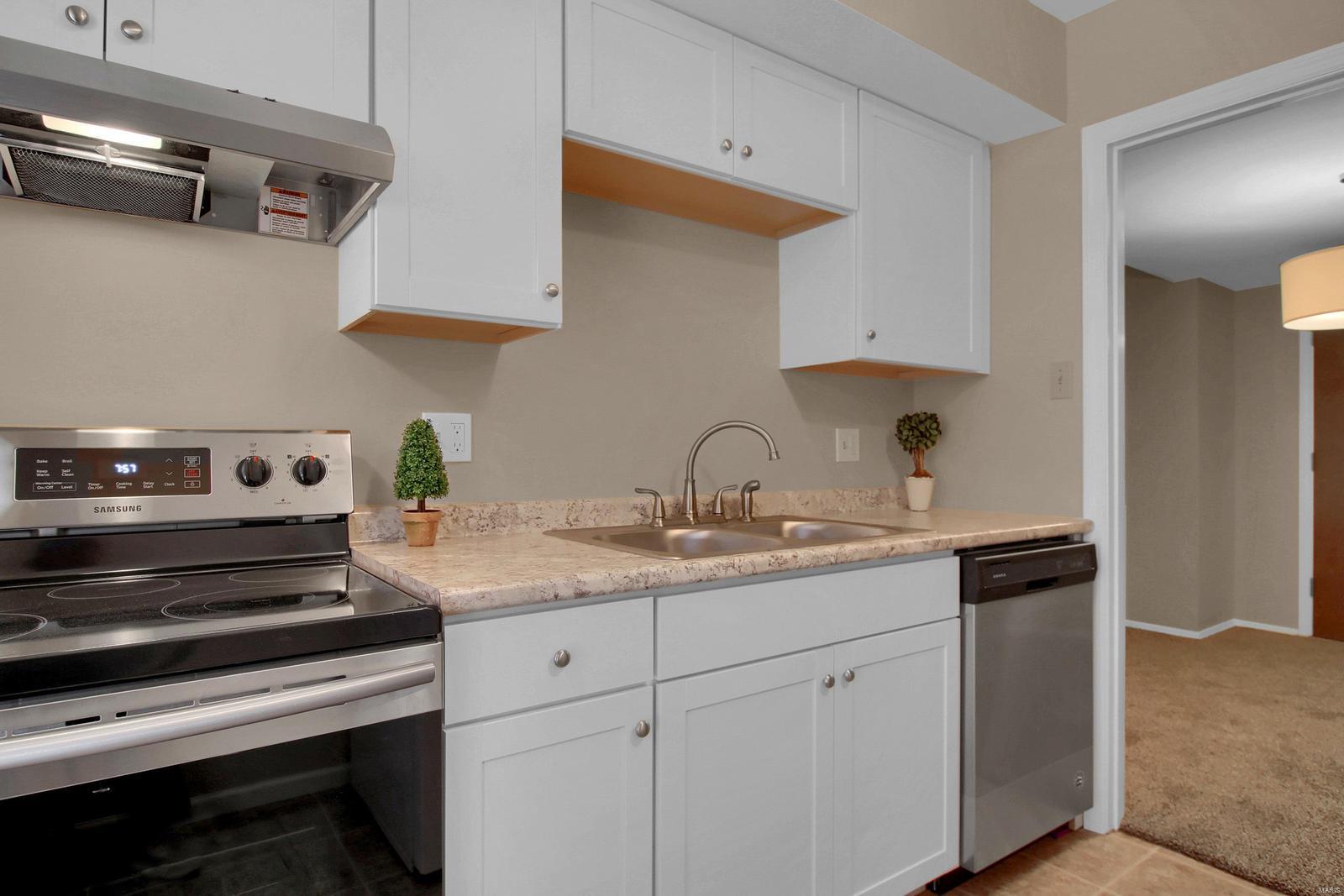 Chapel Ridge Sec 2 Condo - Residential