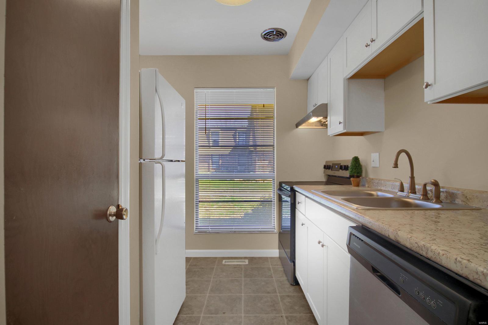 Chapel Ridge Sec 2 Condo - Residential