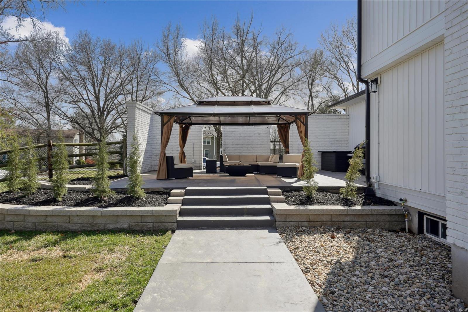 Peacock Farm - Residential