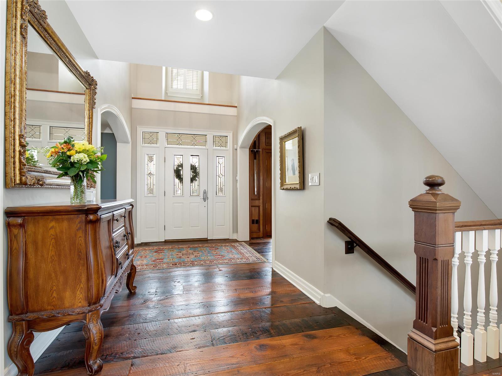 Huntleigh Manor - Residential