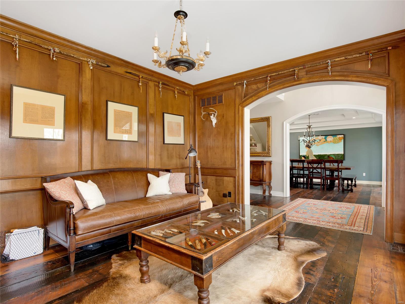 Huntleigh Manor - Residential