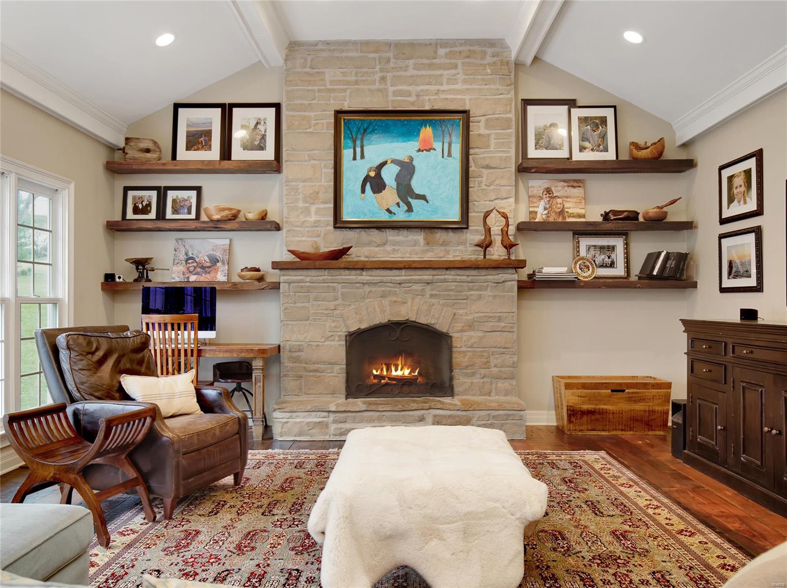 Huntleigh Manor - Residential