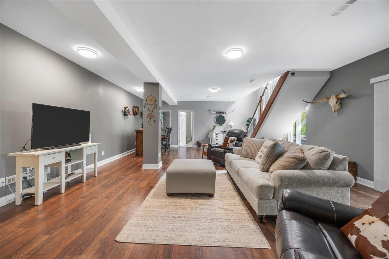 Lake St Louis, Missouri 63367, United States, 5 Bedrooms Bedrooms, ,3 BathroomsBathrooms,Residential,Pending,112455