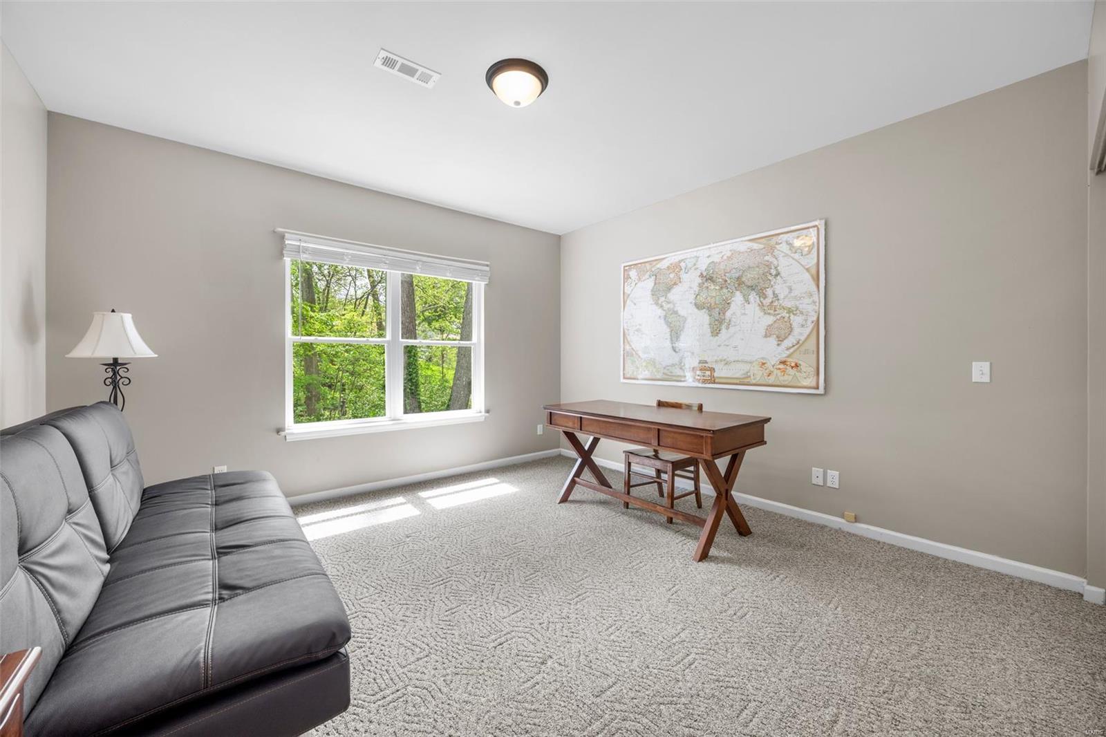 Lake St Louis, Missouri 63367, United States, 5 Bedrooms Bedrooms, ,3 BathroomsBathrooms,Residential,Pending,112455