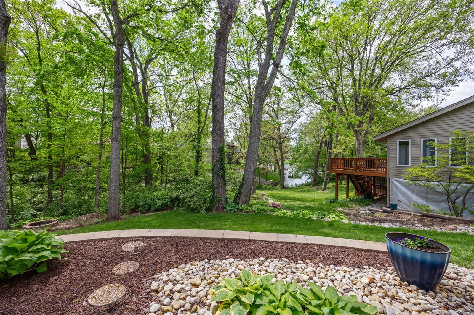 Lake St Louis, Missouri 63367, United States, 5 Bedrooms Bedrooms, ,3 BathroomsBathrooms,Residential,Pending,112455