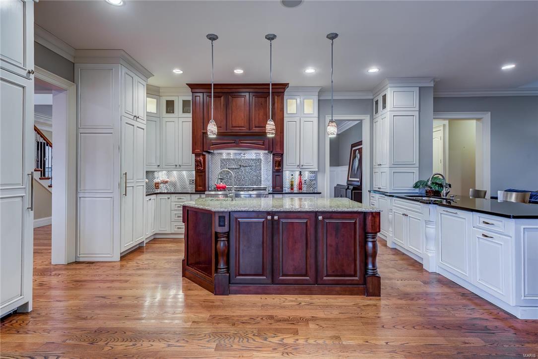 Town & Country Manor 3 Add - Residential