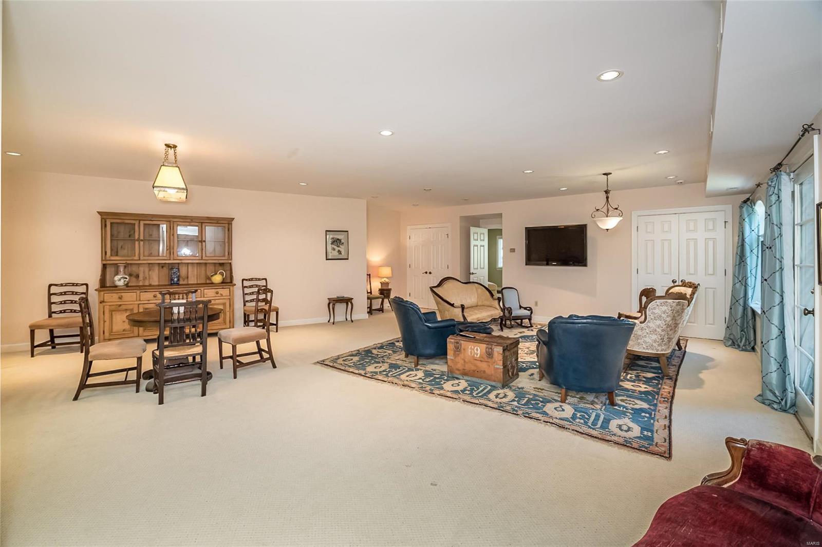 Warson Estates - Residential