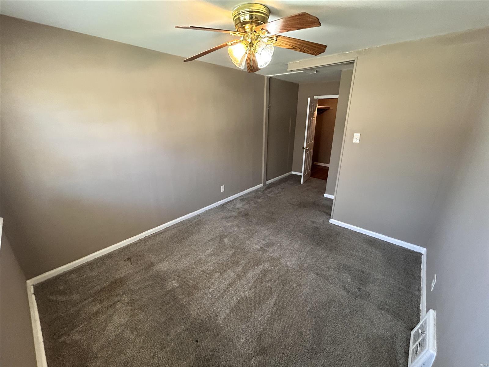 Oakwood Park 3 - Residential