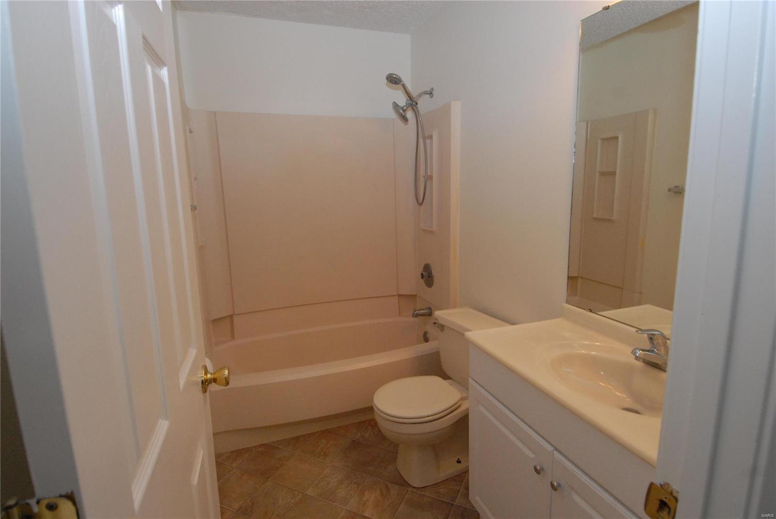 St Peters Condos Ph16 - Residential Lease
