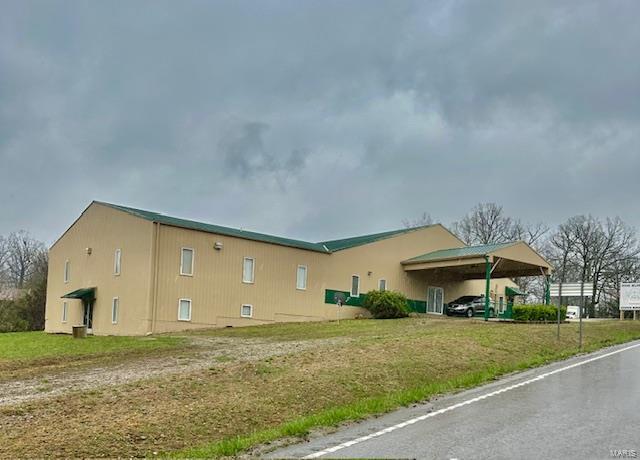 none - Commercial Sale