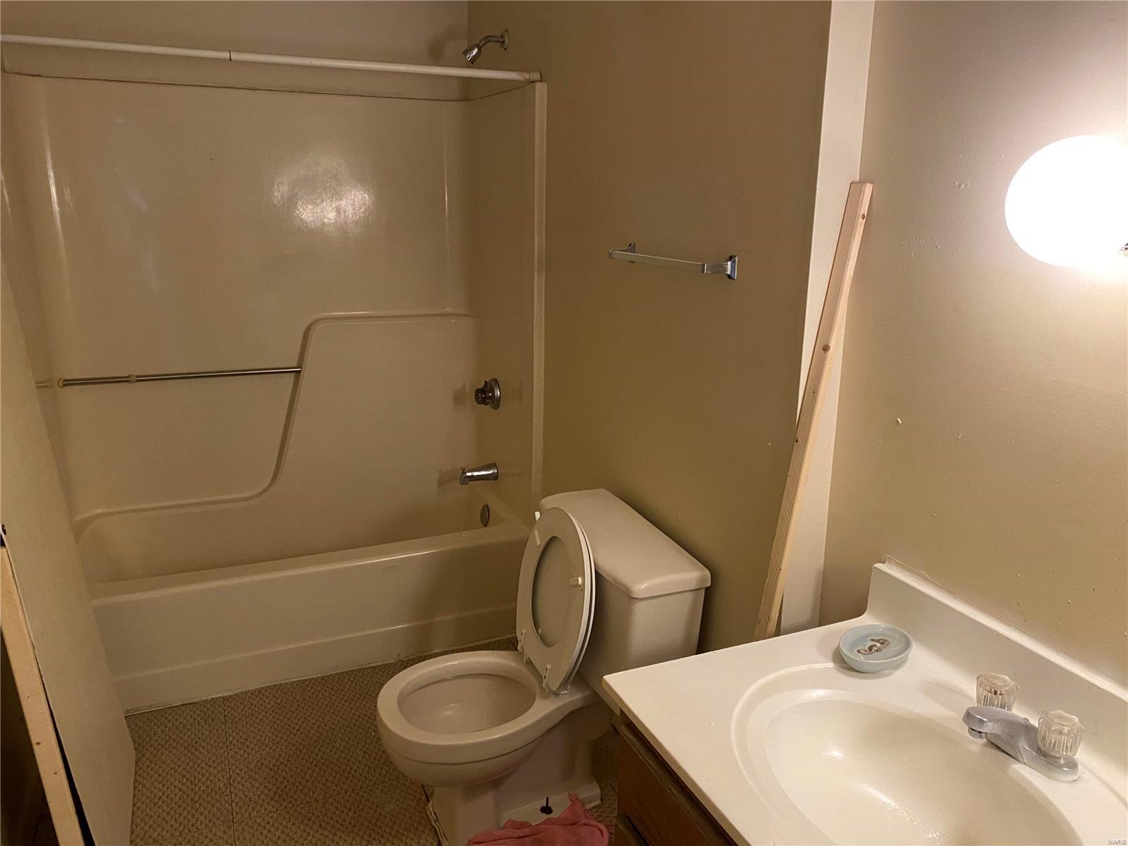 Afshari Estates 13a Condo - Residential Income