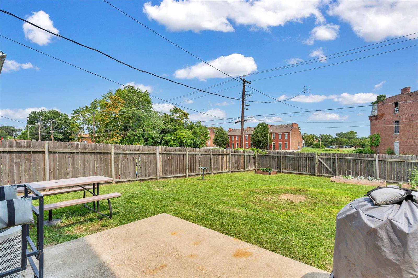 Bettys Walk 01 - Residential