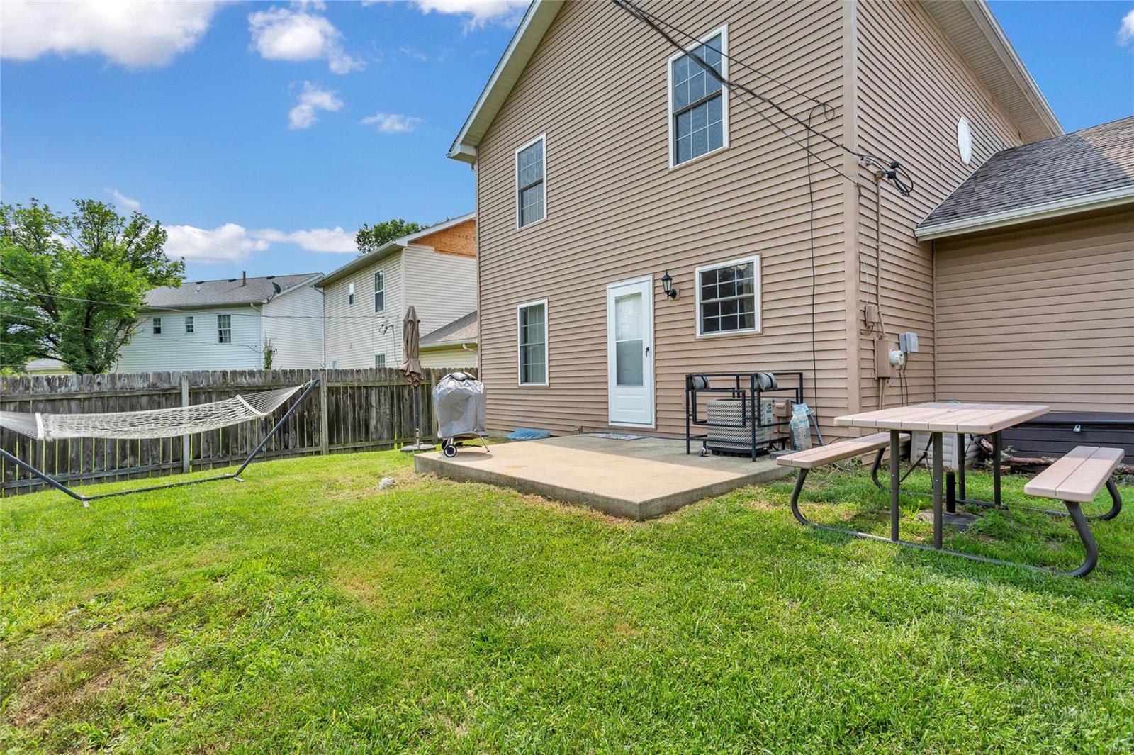 Bettys Walk 01 - Residential