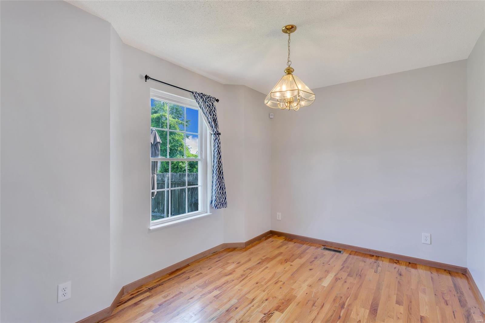 Bettys Walk 01 - Residential