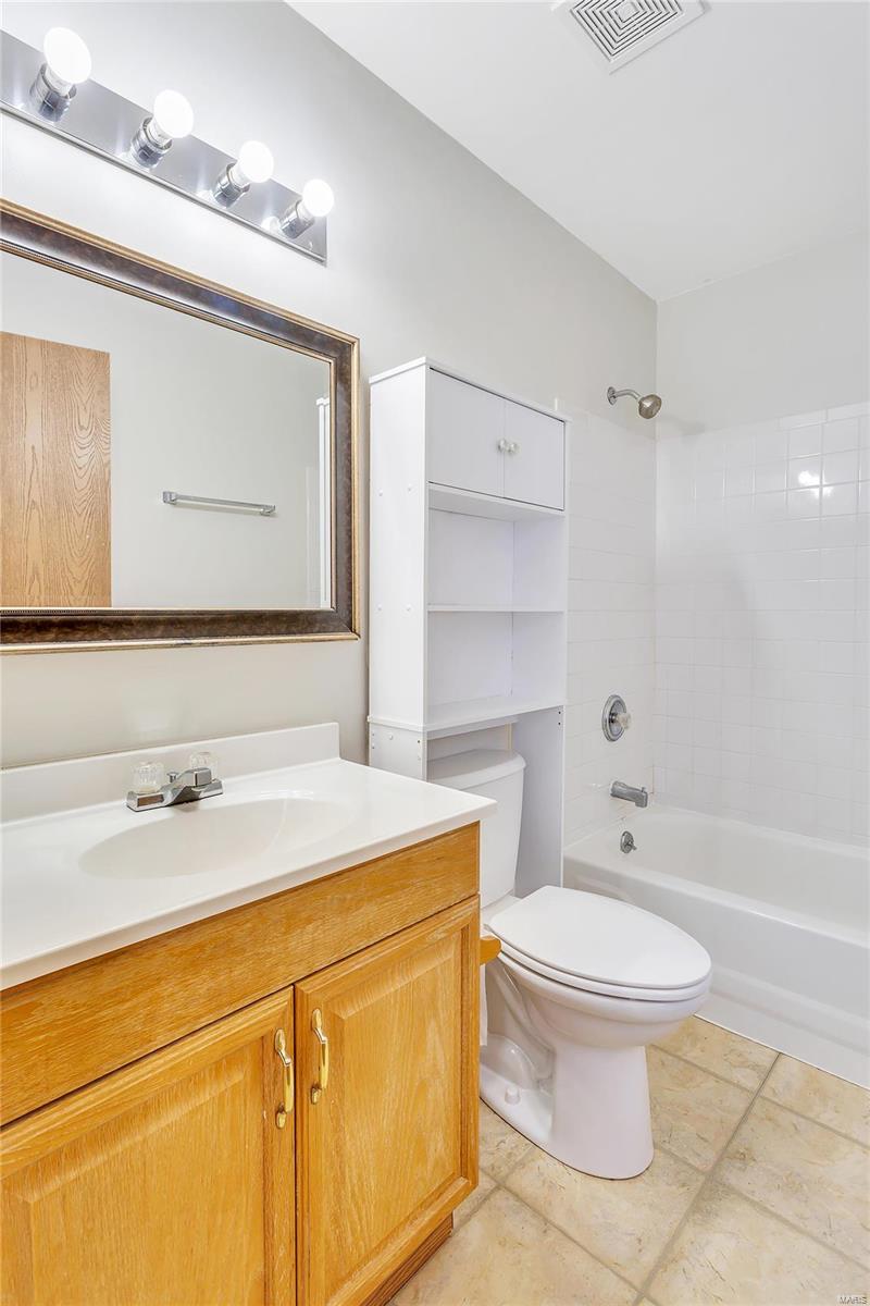 Bettys Walk 01 - Residential