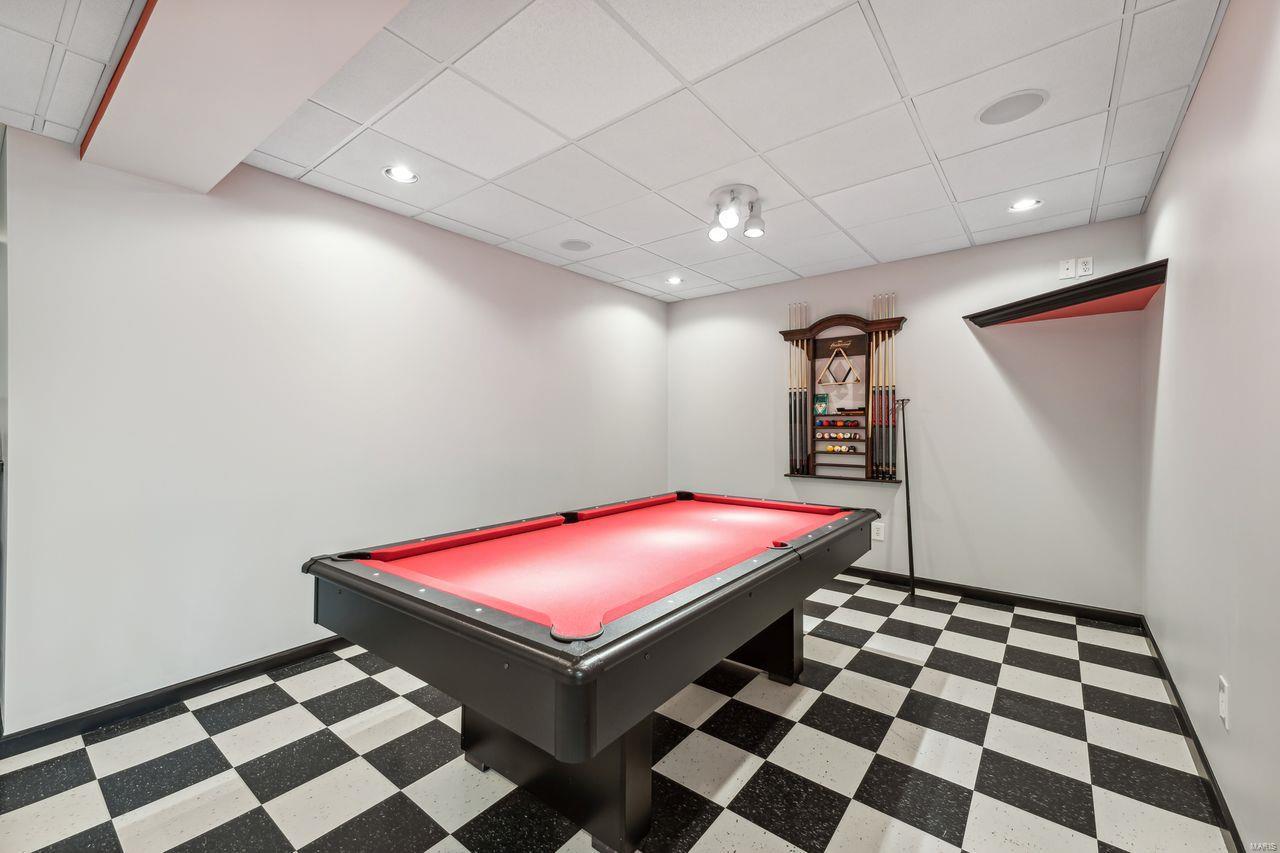 Nooning Tree Two - Residential