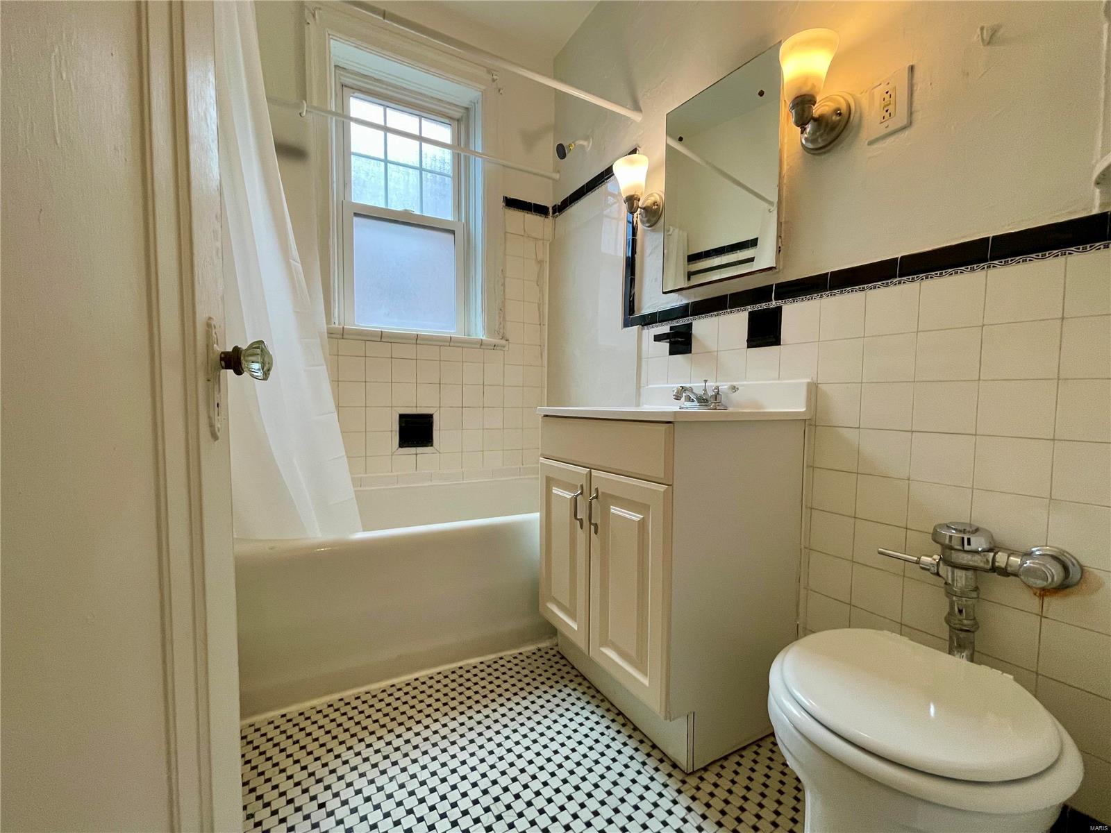 Demun Park - Residential Income