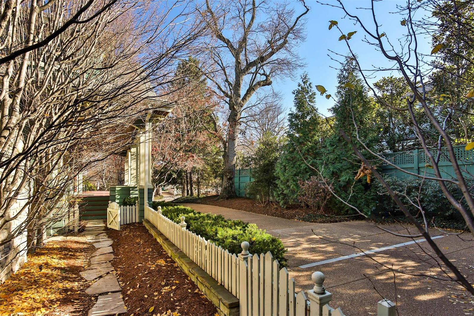 Bemiston - Residential