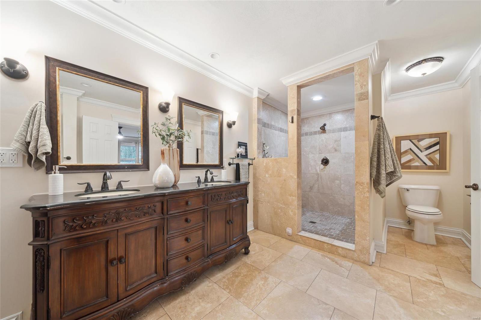 Forest Hills Club Estate - Residential