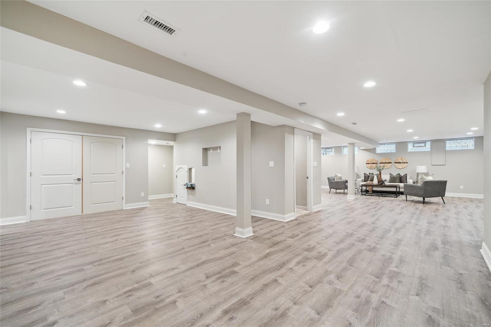 Forest Hills Club Estate - Residential