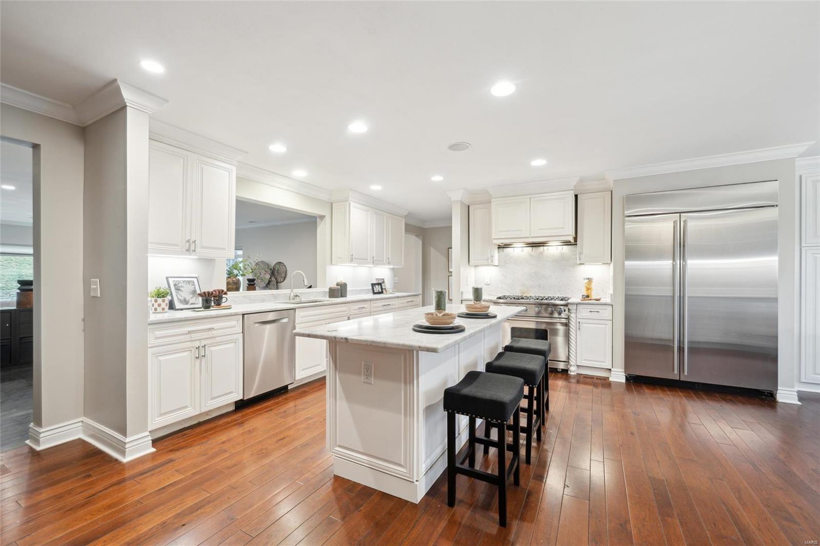 Forest Hills Club Estate - Residential