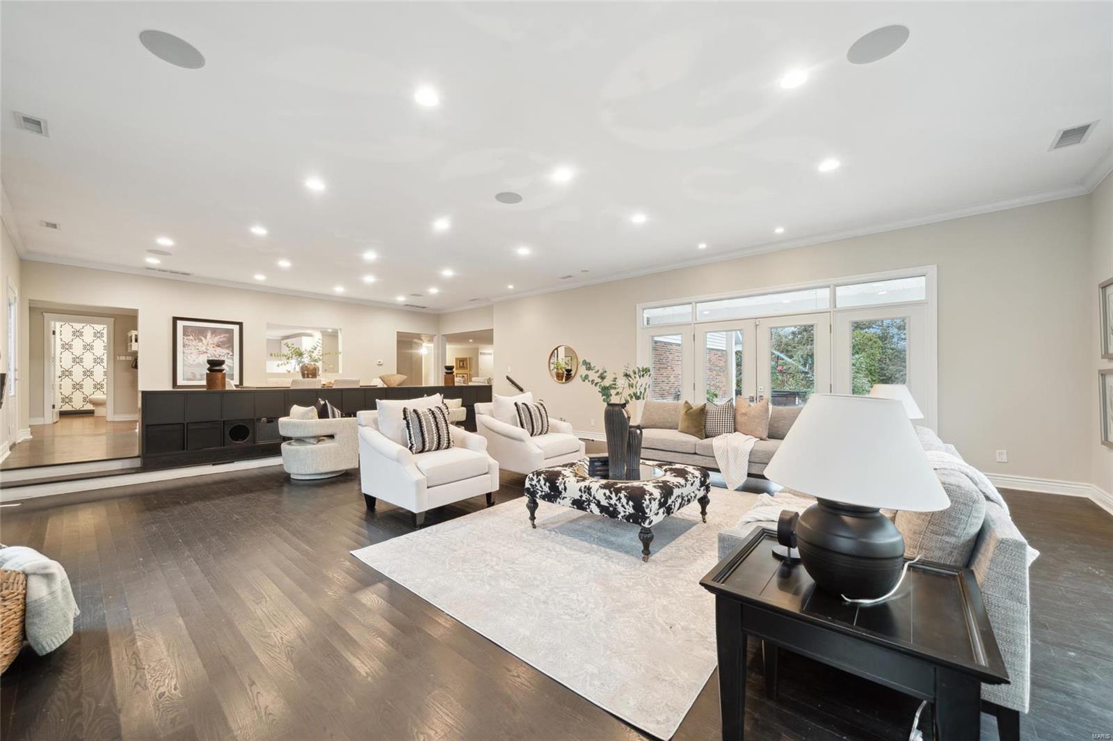 Forest Hills Club Estate - Residential